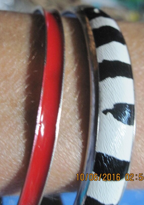 Vintage BEAUTIFUL Retro Set of 2 'Zebra' Stripe &… - image 2