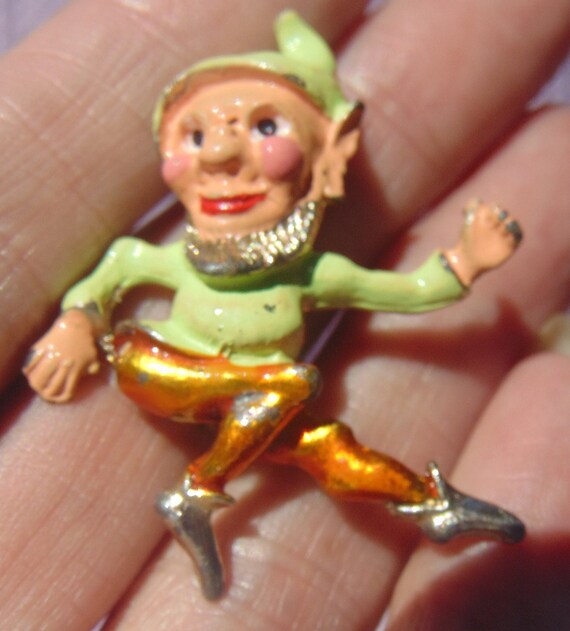 Vintage CUTIE PIE Enamel Leprechaun Pin ...#3189.… - image 3