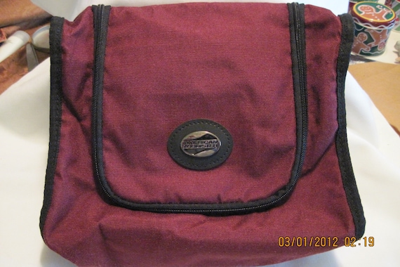 Vintage ROOMY American Tourister Travel Organizer...with Hook for Hanging & Mirror...sold Thru Avon**** - Etsy Vintage ROOMY American Tourister Travel Organizer...with Hook for Hanging & Mirror...sold Thru Avon**** - Etsy