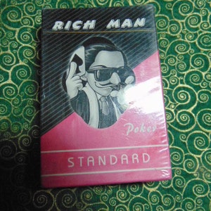 VINTAGE ExCellEnT Complete Set of Rich Man Poker Playing Cards w/ Box..sealed...pink