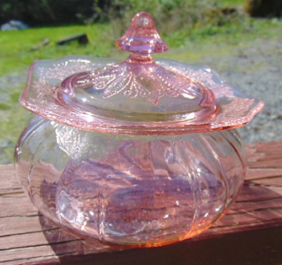 Pretty Glass Antique PRETTY Jeannette Glass Pink Depression Glass ADAM Pattern ...