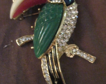 Antique GORGEOUS Gold & Thermoset w/ Rhinestone/Pave Toucan Brooch ...#3304....Estate Found...Gift 4 Woman,Summer Wear,Office or Play
