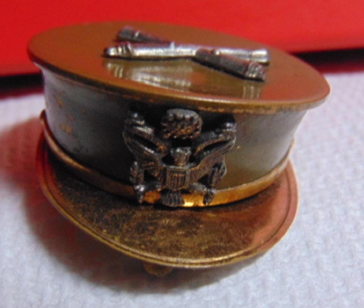 米軍 実物 SWEETHEART JEWELRY パウダーミラー コンパクト Wwii Sweetheart Compact - Etsy