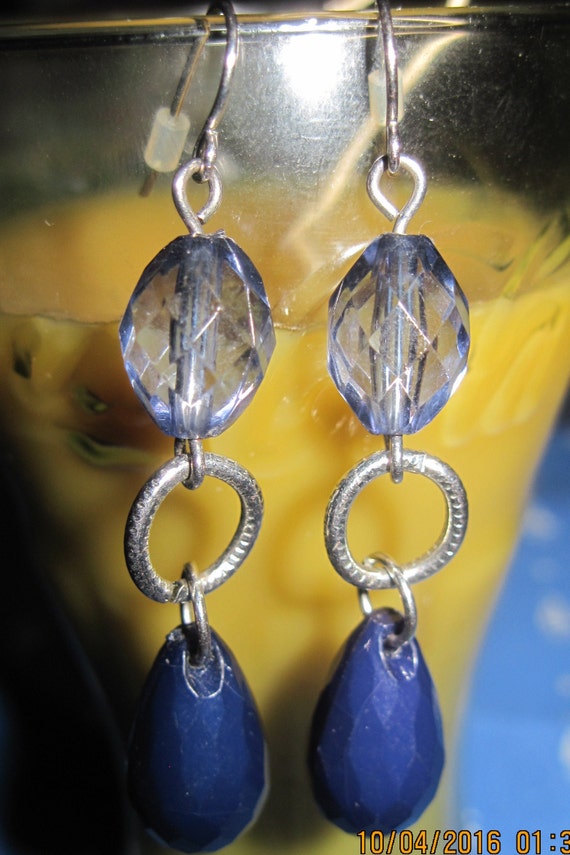 Vintage Beautiful Silver & Two Tone Blue Faceted … - image 1