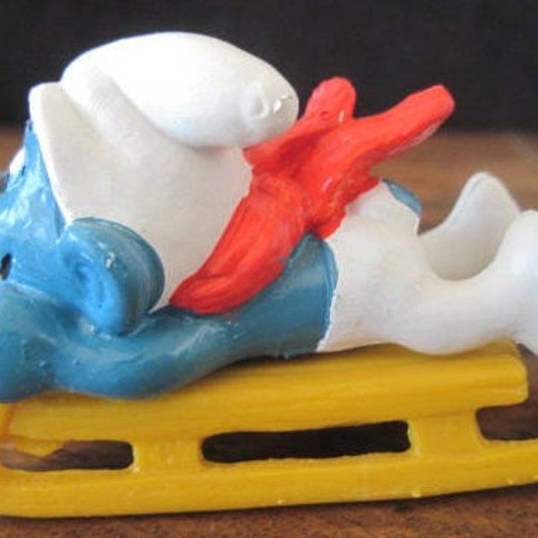 Vintage Bob Sledding Smurf...1978...Peyo...Hong Kong....Gift 4 Bob Sledder,Gift 4 Winter Sport,Gift 4 Mom,Gift 4 BFF,Gift 4 Kid, Grand Kids