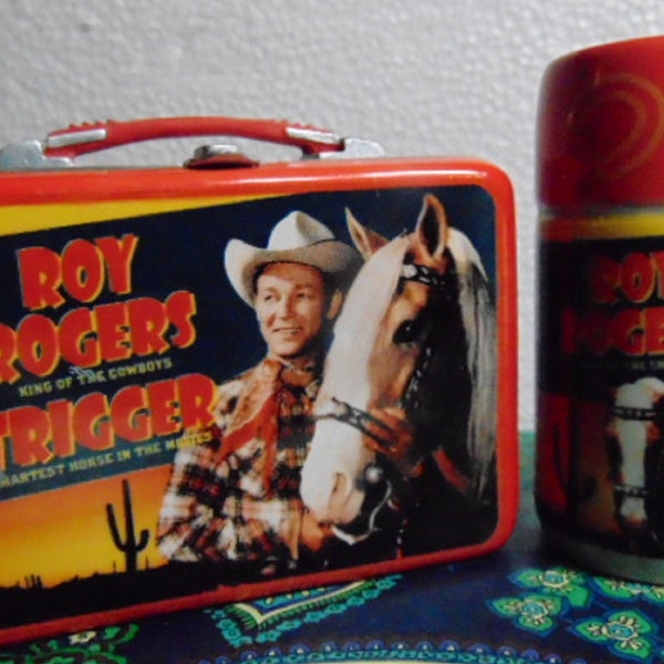 Vintage Roy Rogers Lunch Box & Thermos Salt and Pepper Shakers....#38...Vintage Salt and Pepper Shakers,Mid Century Collectible