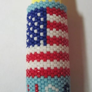 BEAUTIFUL Handmade Peyote USA American Flag Lined Lip Balm Case...with Lip Balm!...ORIGINAL DeSIGN...1557h...