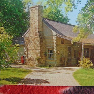 Vintage 50&#39;s/60&#39;s Mat&#39;s Cabin @ My Old Kentucky Home KY State Postcard..unused..KENTUCKY State..386...Historical Postcards,Travel Postcards