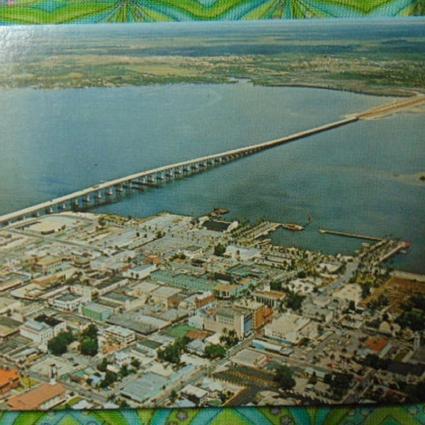 Vintage 60's/70's BEAUTIFUL Air View of Ft Myers FL State Post Card...unused....1559...Historical Postcards,Travel Postcards