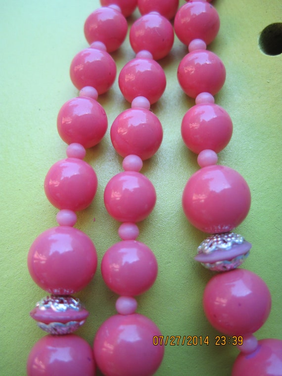 Vintage 50's/60's BEAUTIFUL JAPAN Hot Pink Lucite… - image 4