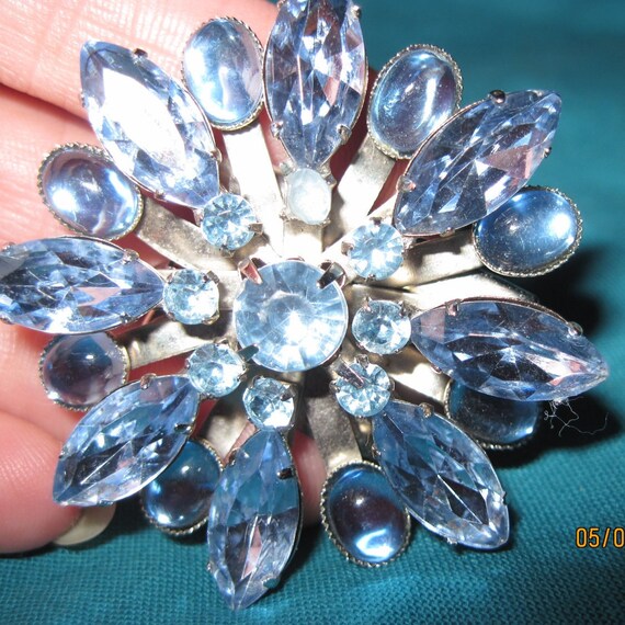 GORGEOUS ANTIQUE Blue Crystal Jelly Belly Flower … - image 5