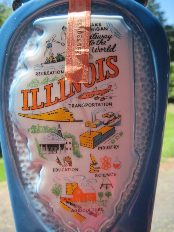 VINTAGE 1968 JAMES BEAM 1818 Illinois Shaped State Bottle