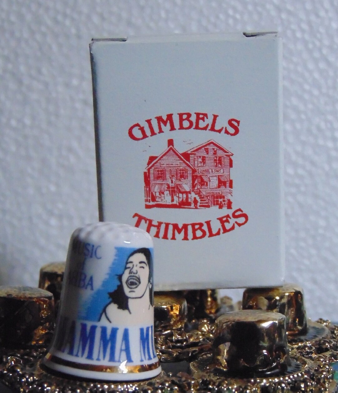 VINTAGE Wonderful 80's Gimbels & Son's Bone China MAMMA MIA Thimble...1