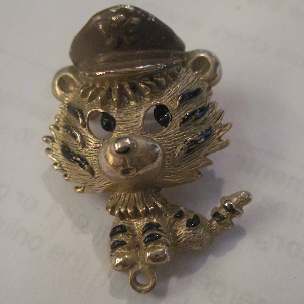 WAY CUTE Vintage 60's Mini Gold Detailed Tiger with a Brown Cap & Heart Shape Eyes Pin ..#3588...Animal Lover,Animal Jewelry,Gift 4 Teen