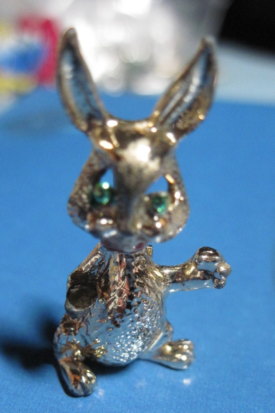 Silver Rabbit Pin Vintage WAY TOO CUTE Silver Bunny/rabbit Scatter Lapel Pin.....#8955 ...