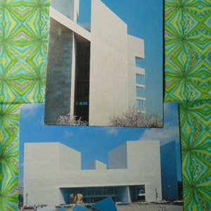 VINTAGE BEAUTIFUL 80&#39;s Set of 2 View from the Mall Southeast & West Building Postcard...Unused.. 1154/55 Paper Ephemera,Postcards,Scrapbook