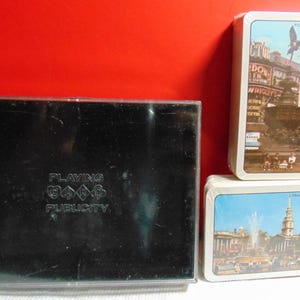 VINTAGE ExCellEnT 60&#39;s/70&#39;s Complete Set of Sealed Souvenir LONDON DOUBLE Deck Standard Playing Cards in Plastic Box-Vintage Playing Card