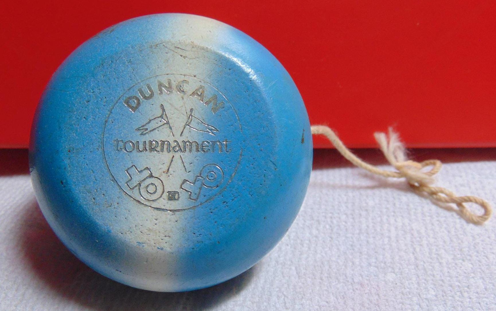 Vintage Yo-Yos & Tops - Etsy