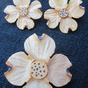 Vintage BEAUTIFUL Hand Carved & Burned Dogwood Flower Pin and Clip Earring Set...PRICE REDUCED!......6376