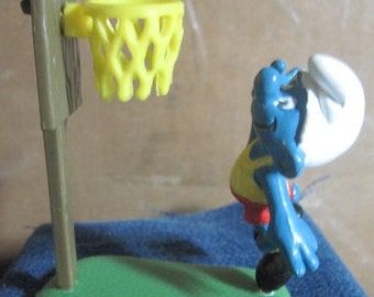 Vintage Basketball Super Smurf w/ Net...RARE Display Only..Gift 4 Basketball Player,Gift 4 Fan,Gift 4 Coach,Gift 4 Gym Teacher,Gift 4 Dad