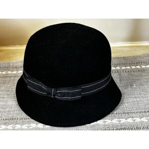 Amanda Smith Hats - Etsy display picture 2