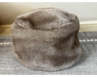 Vintage Unionmade Ladies Faux Fur Hat