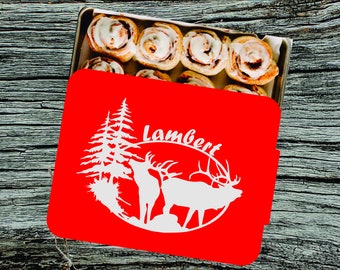 Elk Engraved Cake Pan: Personalized Aluminum Baking Pan with Lid