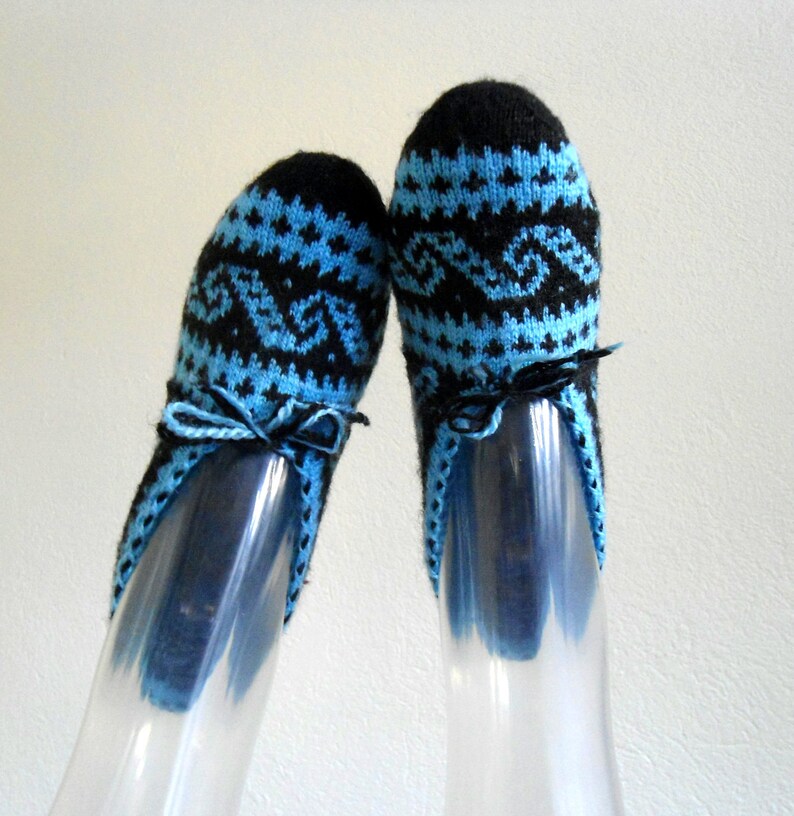 handmade female slippers