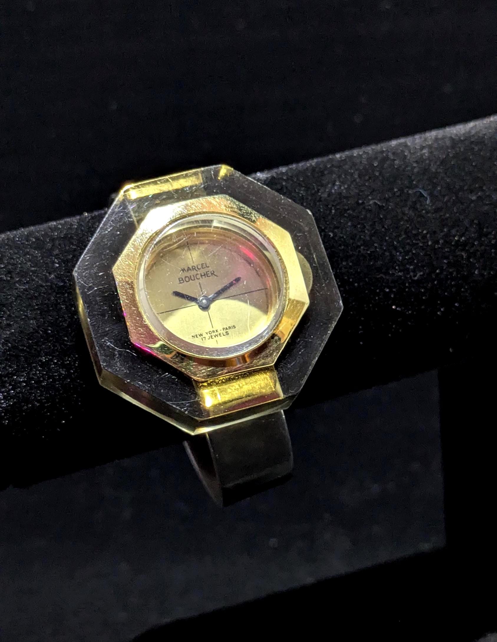 ?2xHP?60s Marcel Boucher Lucite Watch Marcel Boucher Lucite Watch c1970 – Pippin Vintage Jewelry main image 3