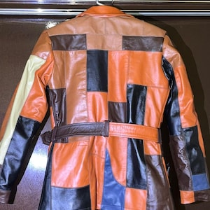 Chaqueta de cuero patchwork para mujer – Abrigo vintage de cuero auténtico marrón hecho a mano – Chaqueta de motociclista retro a medida, regalo para ella imagen 6