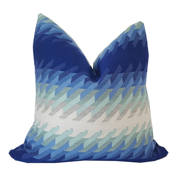 Almohada interior al aire libre, cubierta de almohada lumbar azul al aire libre, cojín al aire libre Sunbrella, decoración al aire libre