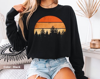 Forest Themed Shirt, Retro Pine Trees Sunset Shirt, Adventure Shirt, Nature Lover Gift, Camping Gift Shirt, Retro Forest Shirt,Outdoor Shirt