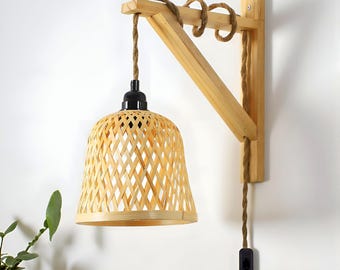 Handgefertigte Bambus Wandlampe, Modernes Rustikales Licht, Verstellbare  Metall Basis - Etsy.de