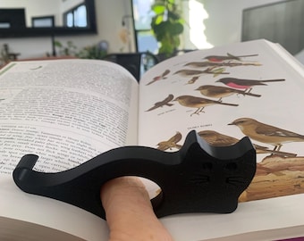 Thumb Page Holder – One-Handed Reading Tool | Shark, Cat & Crocodile Designs | 3D Printed Book Holder