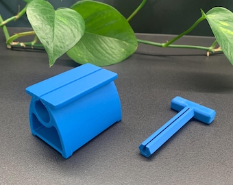 Ergonomic Toothpaste Squeezer – Key Handle Tube Roller & Holder