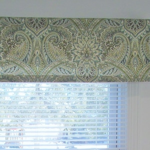 Straight Window Valance/ Flat Valance/ Curtain Panel/ Feather Medallion Paisley 3 Colors Choice/ Custom Sizing Available! #328