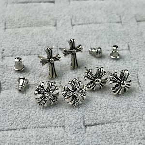 Gothic Cross Earrings,Minimalist Stud Earrings,925 Silver Punk Jewelry,Everyday Edgy Accessory
