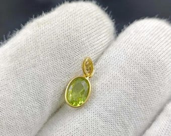 Handmade 18k Solid Gold Peridot Charm: Oval Pendant Necklace