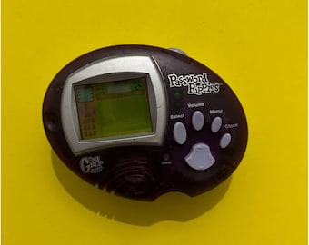 Password Puppies Voice-Activated Handheld Game - Mattel - 2007 - Vintage