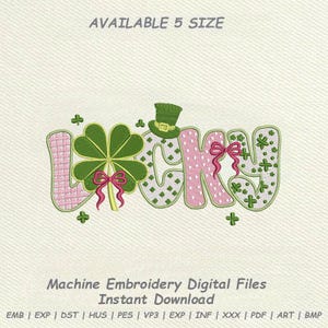 Könnte beinhalten: Eine weiße Keramik-Tasse mit schwarzem Henkel und dem Text "But First, Coffee" in handschriftlichem Stil. Die Tasse hat wahrscheinlich ein Fassungsvermögen von 325 ml, ideal für ein morgendliches Getränk.