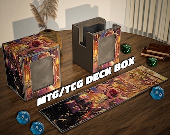 Puede incluir: Un conjunto de cajas y accesorios para mazos MTG/TCG. El conjunto incluye una caja de mazo cuadrada, una alfombrilla de juego rectangular y una caja de mazo vertical. Las cajas y la alfombrilla de juego presentan una colorida ilustración de estilo anime. También hay dados y un pequeño libro.