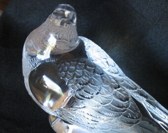工芸品 VINTAGE LALIQUE Vintage Lalique Dampierre Bird Crystal Vase, Lalique Footed