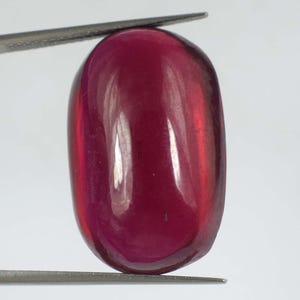33,70 ct naturlig oval cabochon Burma röd rubin AGI-certifierad lös ädelsten för smyckestillverkning E17509 födelsedagspresent