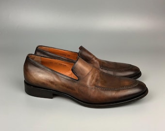 Mocassini Santoni in pelle marrone scuro, Made in Italy, prezzo consigliato 780 euro, taglia uomo US11 UK10