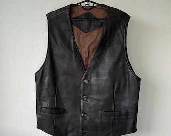 Gilet da trapper in pelle con cintura sul retro, taglia uomo 52