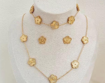 18K Gold Plated Flower Jewelry Set, Elegant Floral Necklace, Bracelet, Earrings