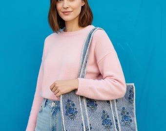 Bolso tote floral índigo hecho a mano: bolso shopper acolchado de algodón kantha