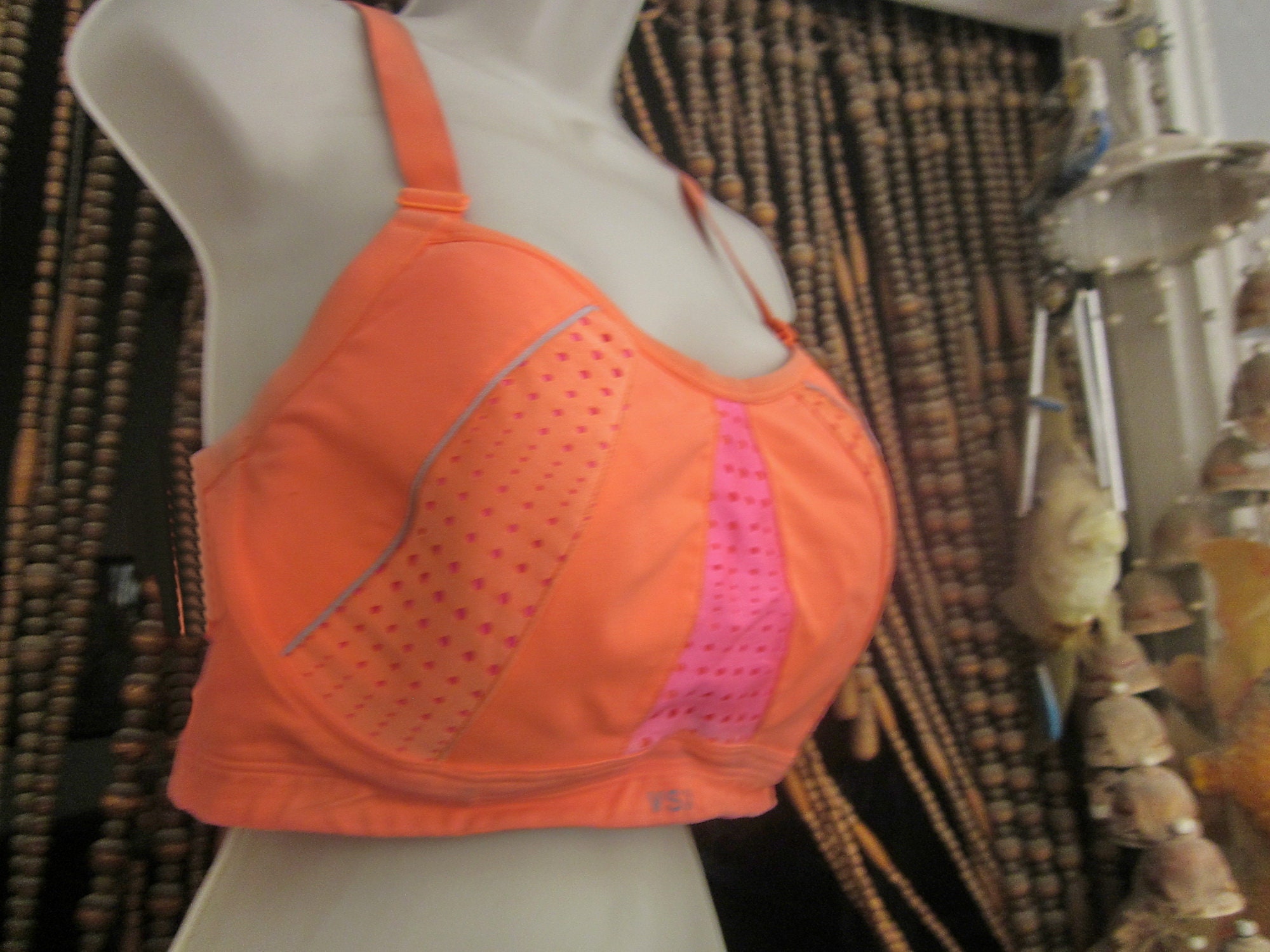 Victoria's Secret VSX Padded Sports/yoga Bra Shaded Tangerine & Magenta  Pink, Vintage Sz. 38D -  Canada