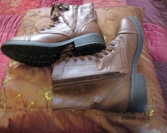 Side Zipper Closure Brown Genuine Leather Granny's Boots / Bohemian Boots, Vintage - Size US 11 (Eur 42)