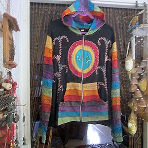 RISING INTERNATIONAL, Nepal - FELPA CON CAPPUCCIO OVERSIZE Boho Patchwork ricamato a mano Batik Dipinto Giacca in cotone completamente con cerniera - Taglia XXLarge immagine 4